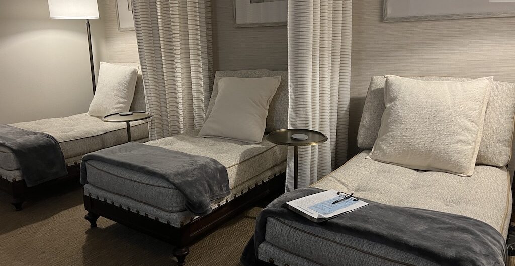 mission Resort Spa golf howey in the Hills spa room interior