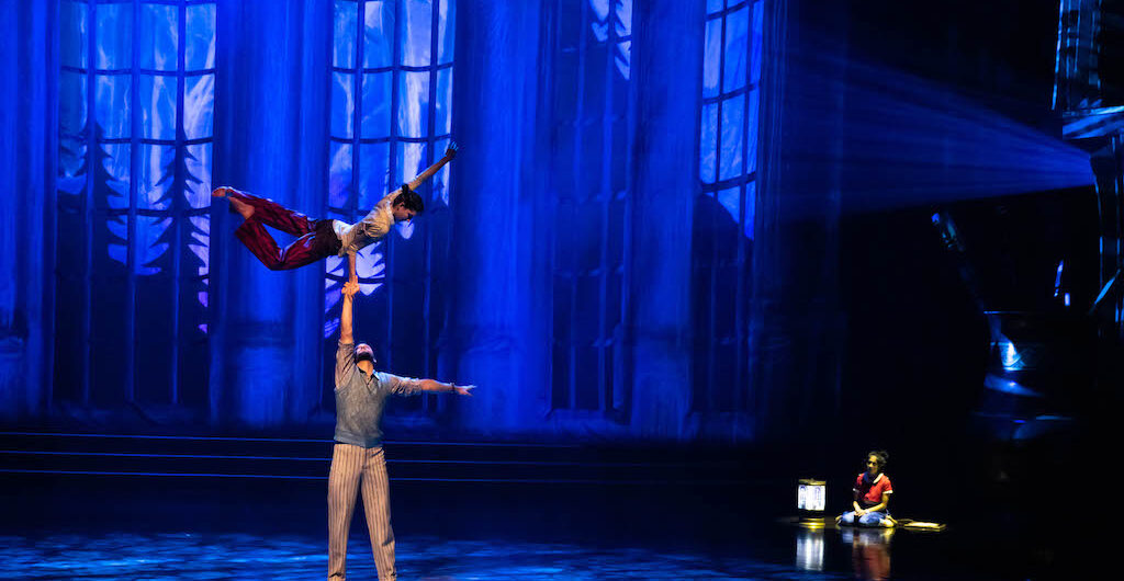 cirque du soleil Disney Drawn to Life Disney Springs - dancers