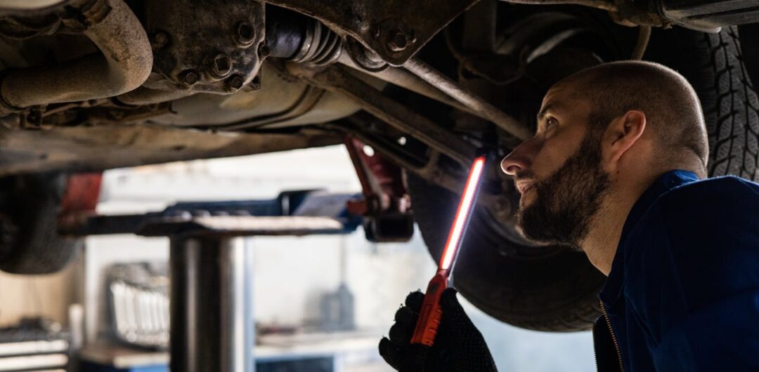 What to Expect From a Nationwide Auto Transport Service - Car Inspection