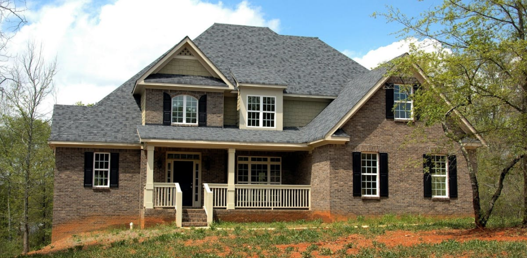 4 Ways to Add A Little More Luxury To Your Home - Home Exterior